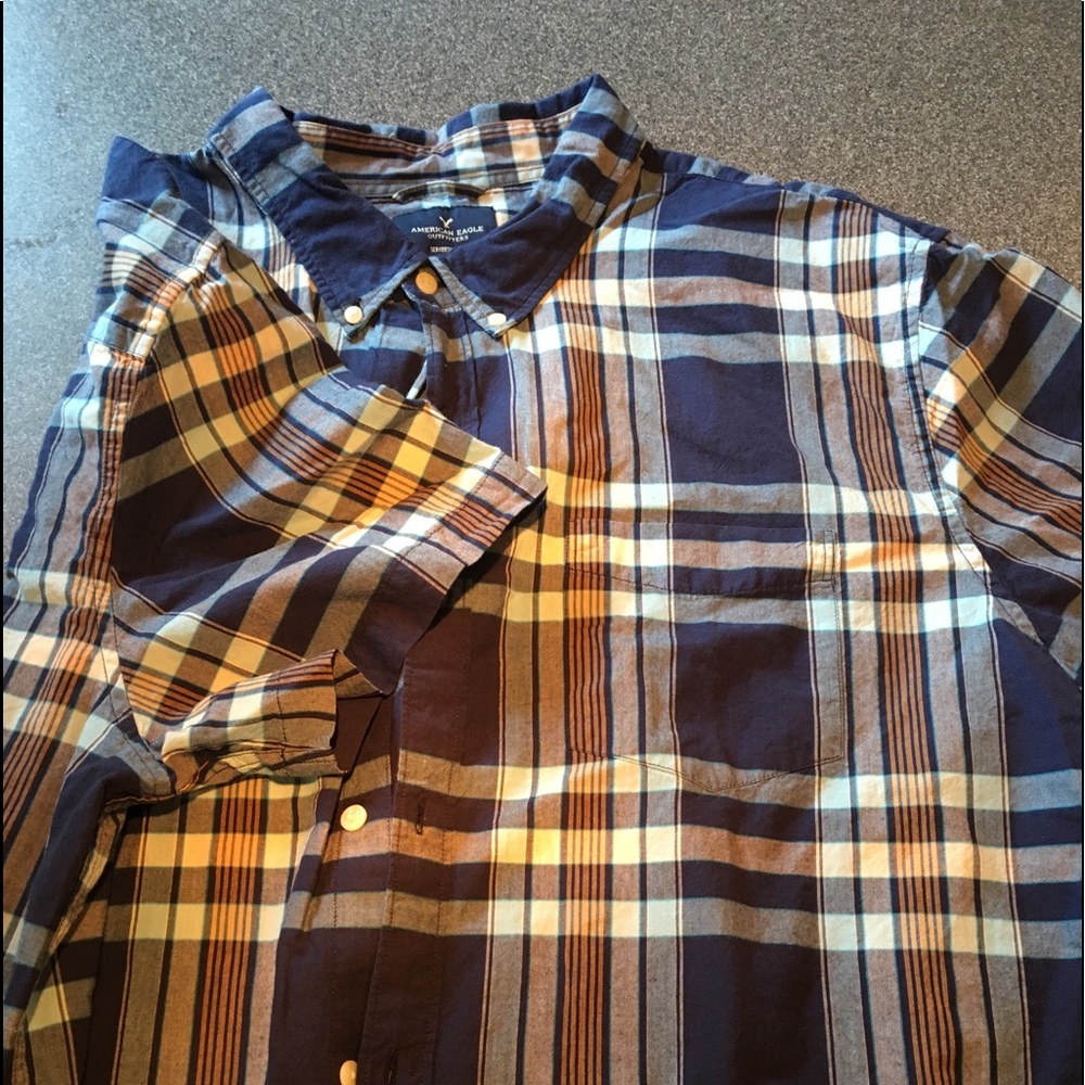 American Eagle short sleeve shirt 3x